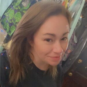 Meet your Posher, Niki